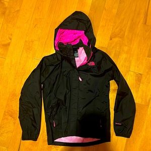 The North Face girls Hyvent raincoat. Black/Hot pink. Medium, 10/12. Like new.